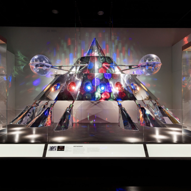 Parliament Funkadelics Mothership George Clinton