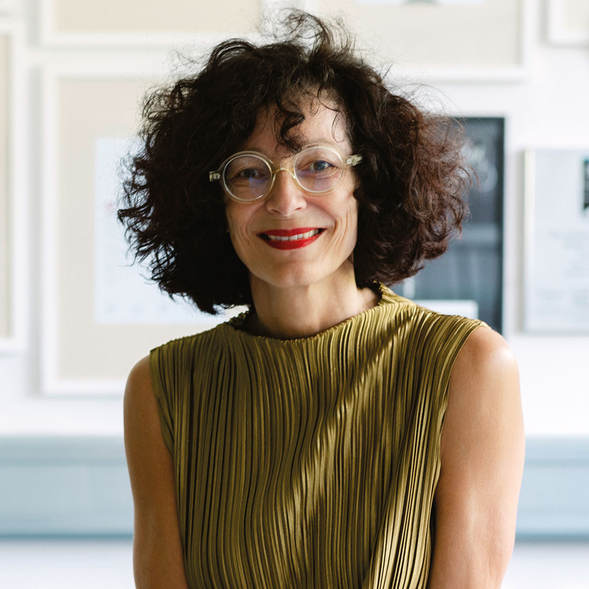 Headshot Shirin Brückner ATELIER BRÜ CKNER