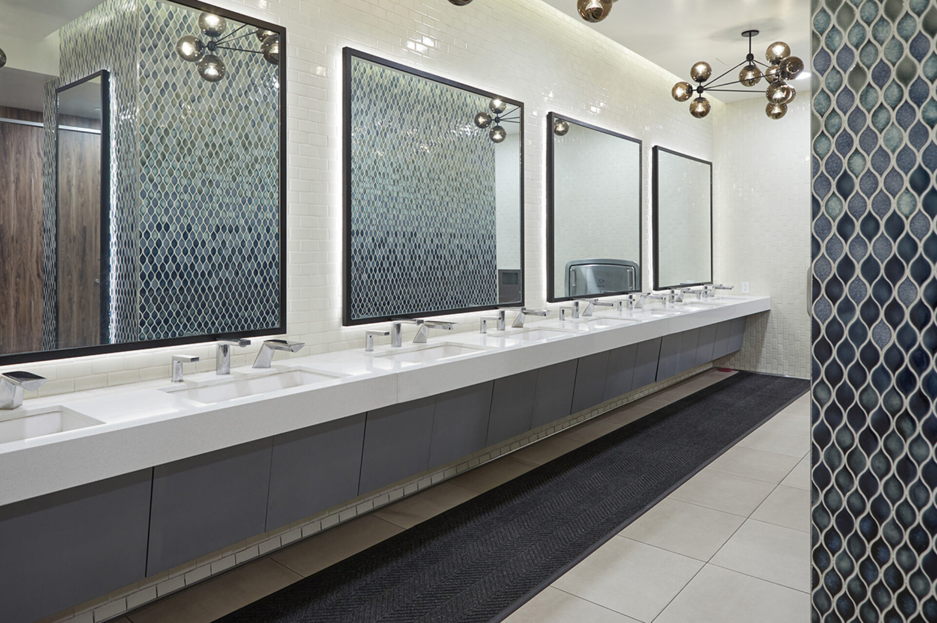 D13 Sink System