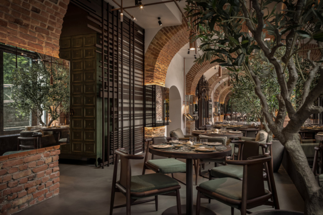 25 GEA Final Restaurant T Dot 4