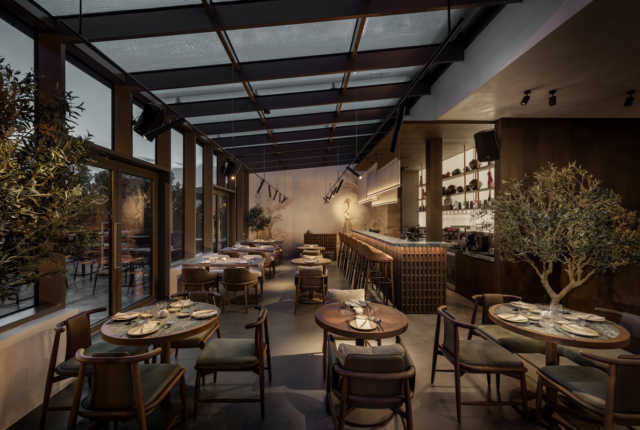 25 GEA Final Restaurant T Dot 7